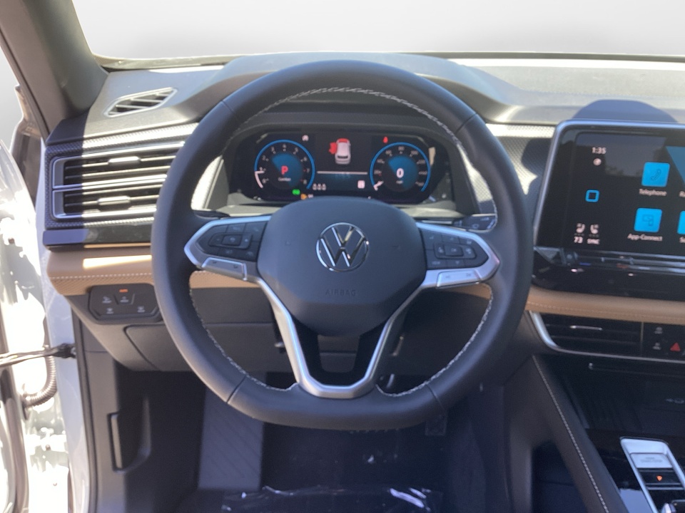 1V2BC2CA2TC228583 2026 Volkswagen Atlas Cross Sport SEL