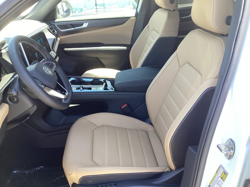 1V2BC2CA2TC228583 2026 Volkswagen Atlas Cross Sport SEL