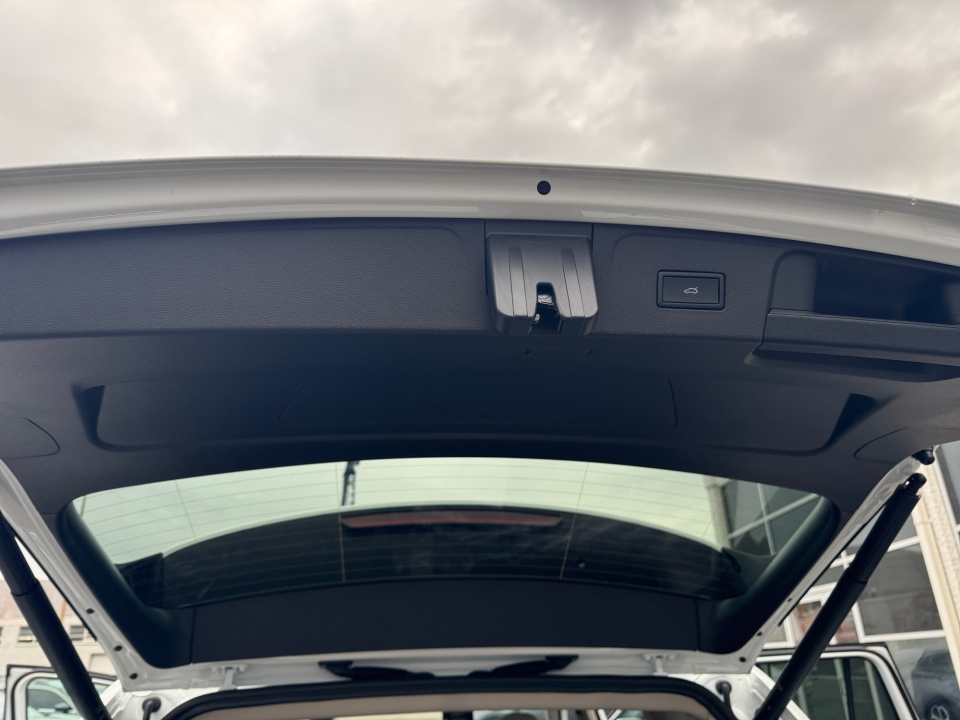 1V2BN2CA0TC534983 2026 Volkswagen Atlas SEL