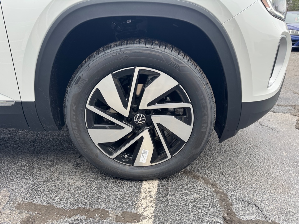 1V2BN2CA0TC534983 2026 Volkswagen Atlas SEL