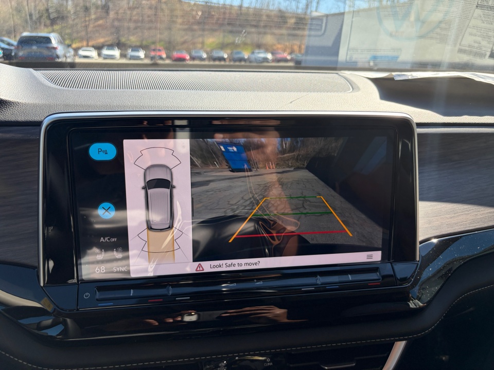 1V2BN2CA1TC546172 2026 Volkswagen Atlas SEL