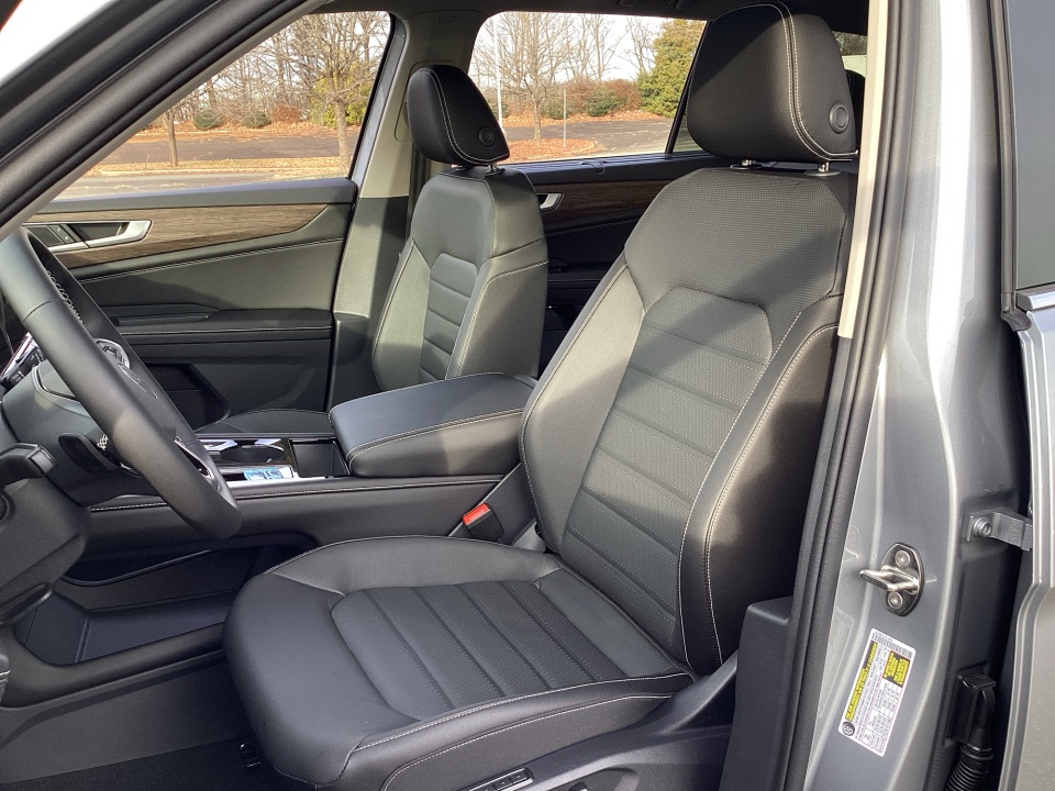 1V2BN2CA3TC525002 2026 Volkswagen Atlas 2.0T SEL