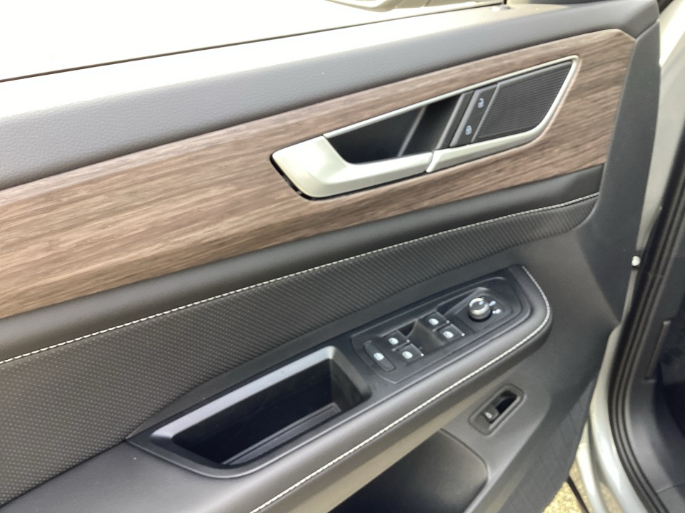 1V2BN2CA3TC525002 2026 Volkswagen Atlas 2.0T SEL