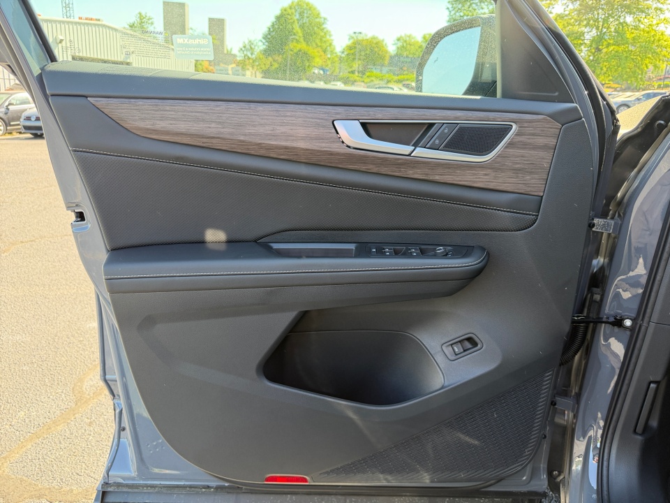 1V2BN2CA5TC558261 2026 Volkswagen Atlas SEL