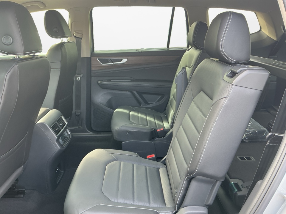 1V2BN2CA9TC533797 2026 Volkswagen Atlas SEL