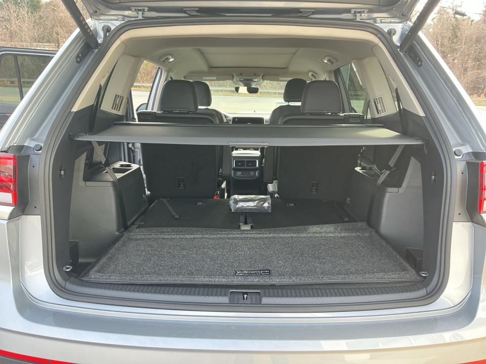 1V2BN2CA9TC533797 2026 Volkswagen Atlas SEL