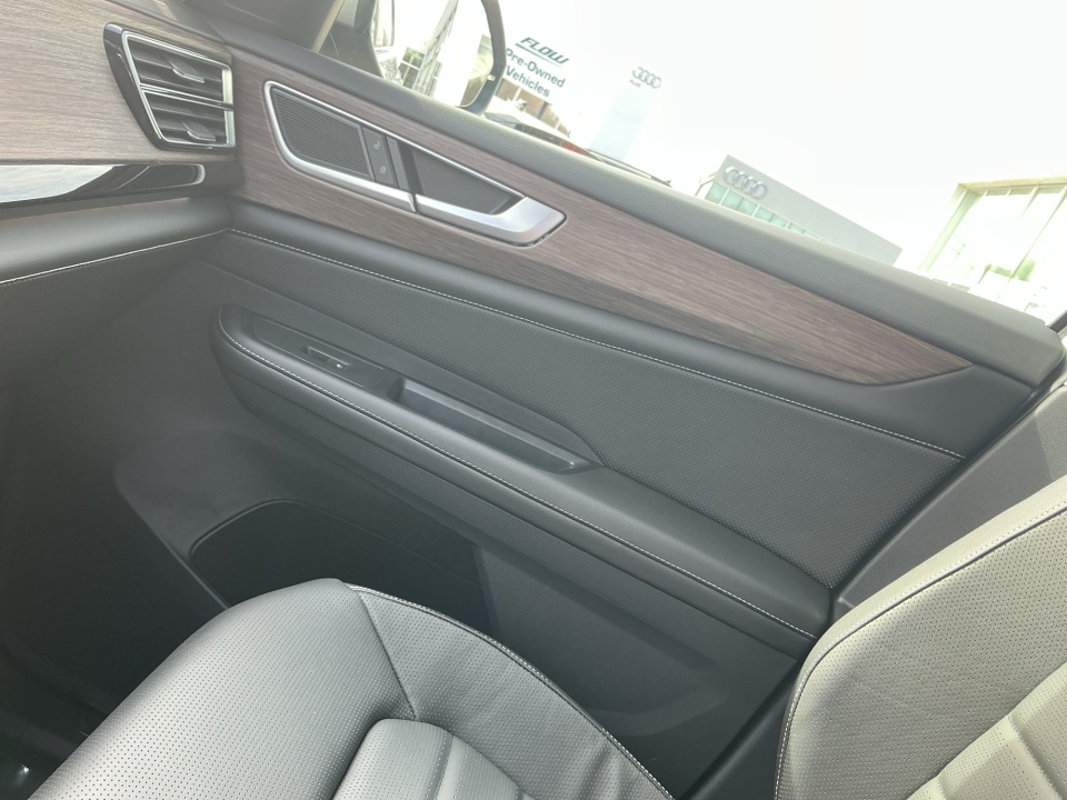 1V2BN2CA9TC533797 2026 Volkswagen Atlas SEL