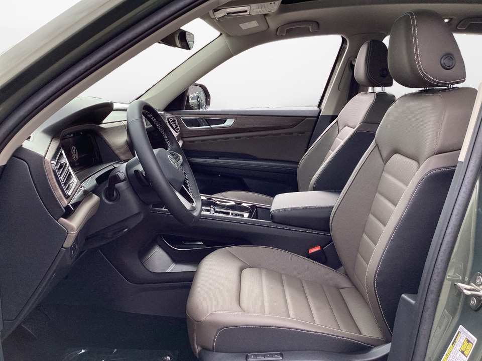 1V2BN2CA9TC559395 2026 Volkswagen Atlas SEL