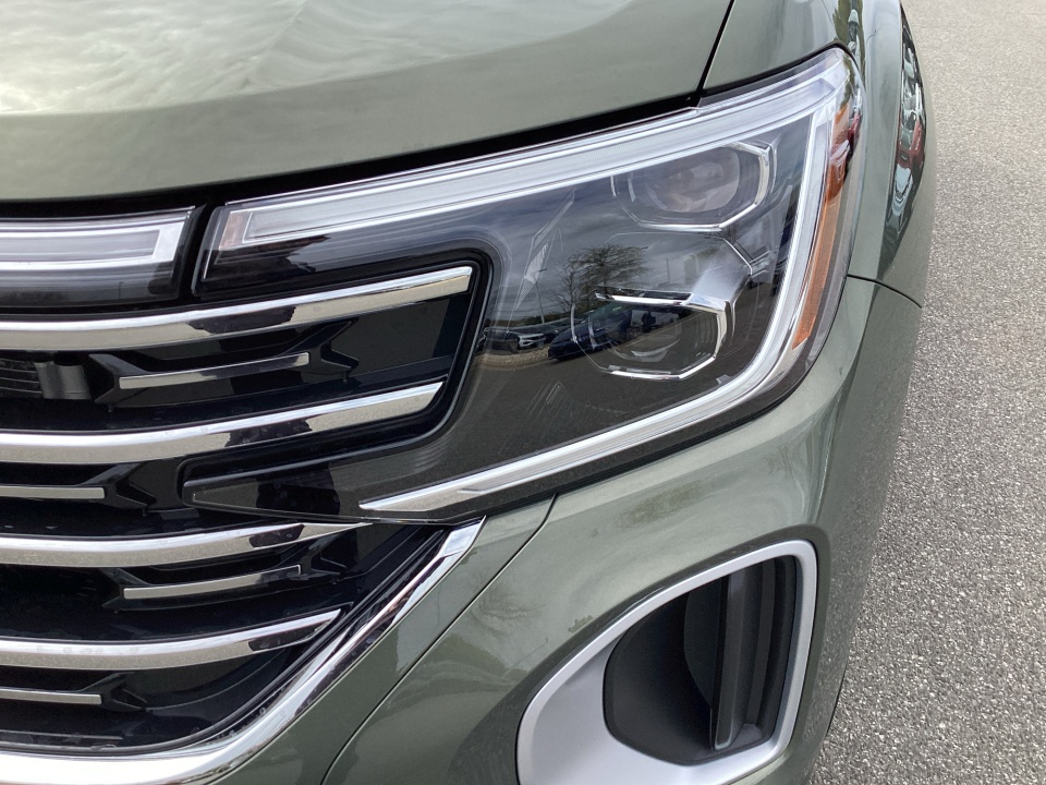 1V2BN2CA9TC559395 2026 Volkswagen Atlas SEL