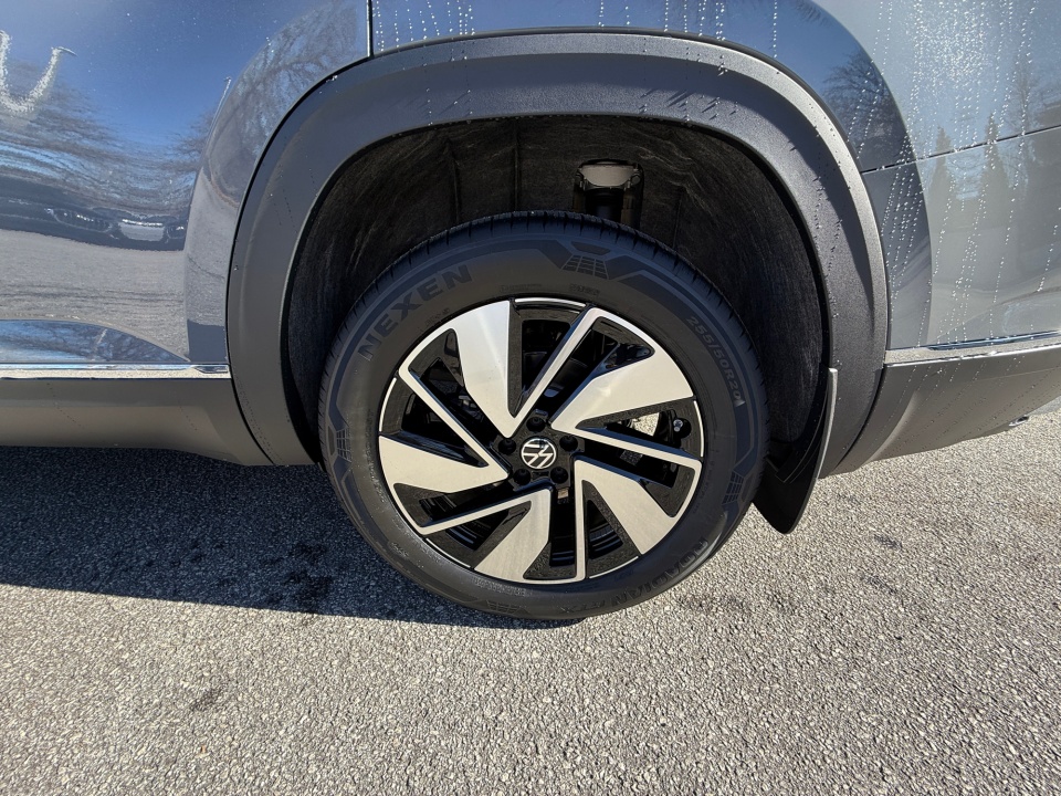 1V2BN2CAXTC534215 2026 Volkswagen Atlas SEL