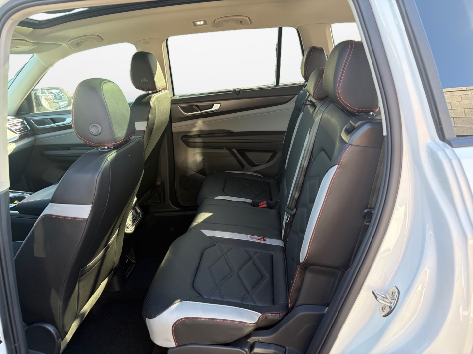 1V2CN2CA0TC540593 2026 Volkswagen Atlas Peak Edition