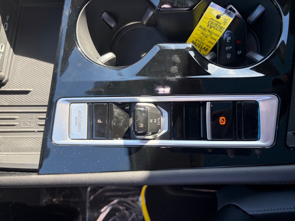 1V2CN2CA0TC540593 2026 Volkswagen Atlas Peak Edition