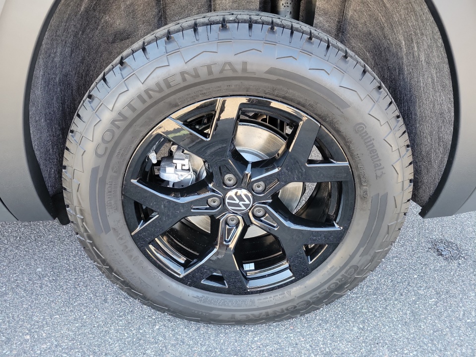 1V2CN2CA1TC520790 2026 Volkswagen Atlas Peak Edition