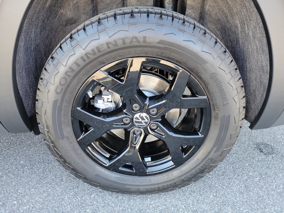 1V2CN2CA1TC520790 2026 Volkswagen Atlas Peak Edition