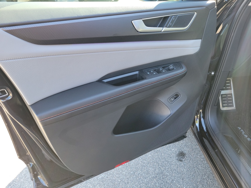 1V2CN2CA1TC520790 2026 Volkswagen Atlas Peak Edition