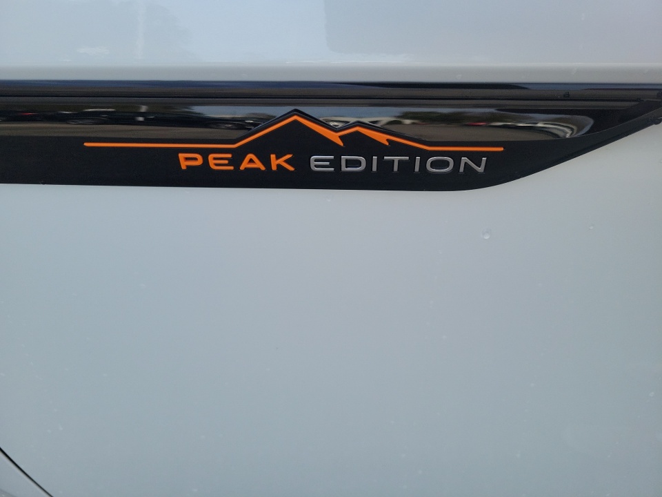 1V2CN2CA8TC557528 2026 Volkswagen Atlas Peak Edition