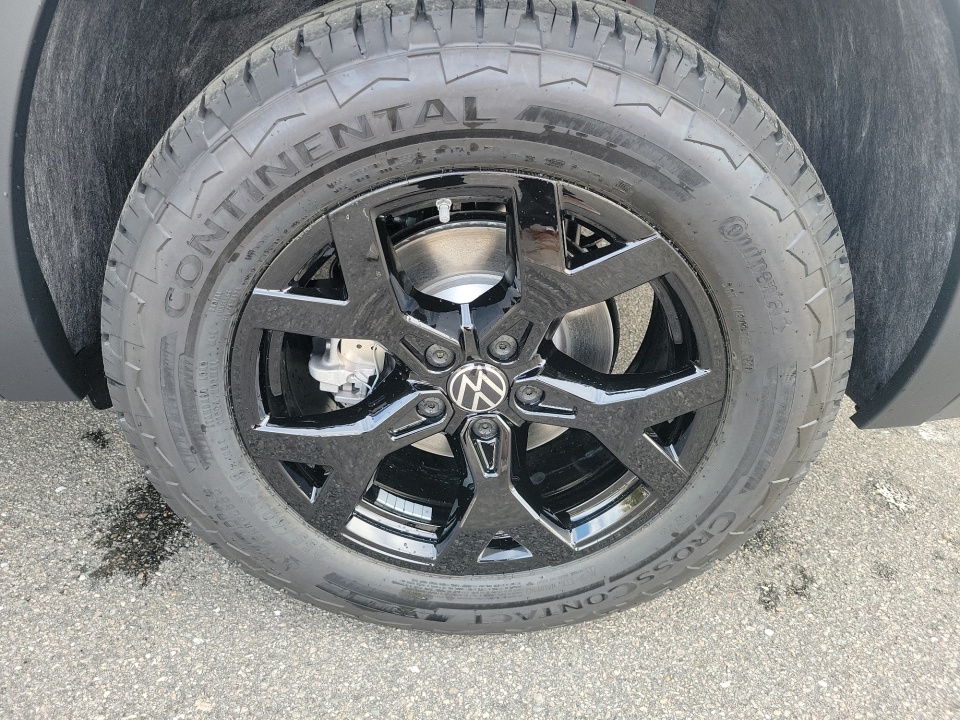 1V2CN2CA8TC557528 2026 Volkswagen Atlas Peak Edition