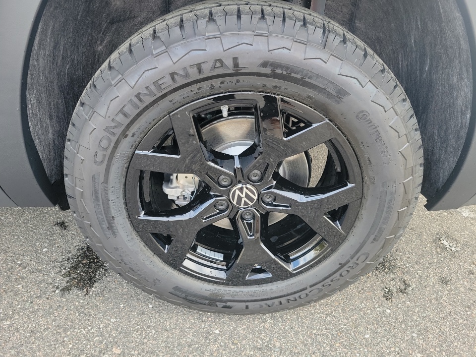 1V2CN2CA8TC557528 2026 Volkswagen Atlas Peak Edition