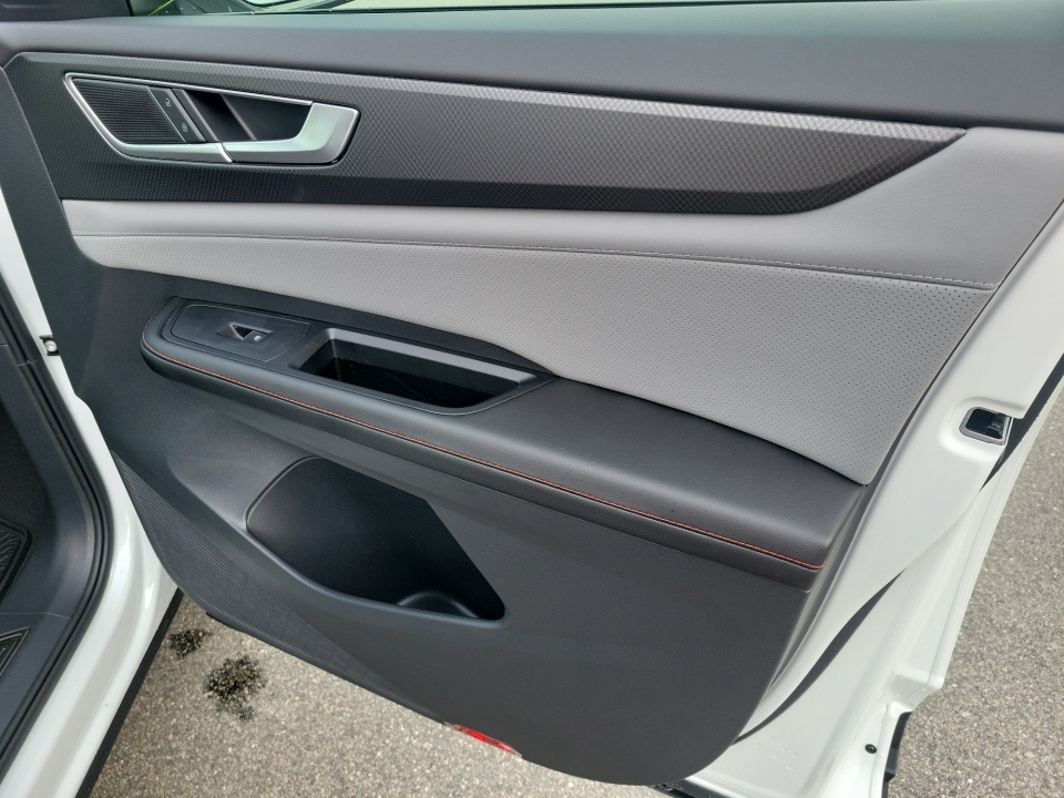 1V2CN2CA8TC557528 2026 Volkswagen Atlas Peak Edition