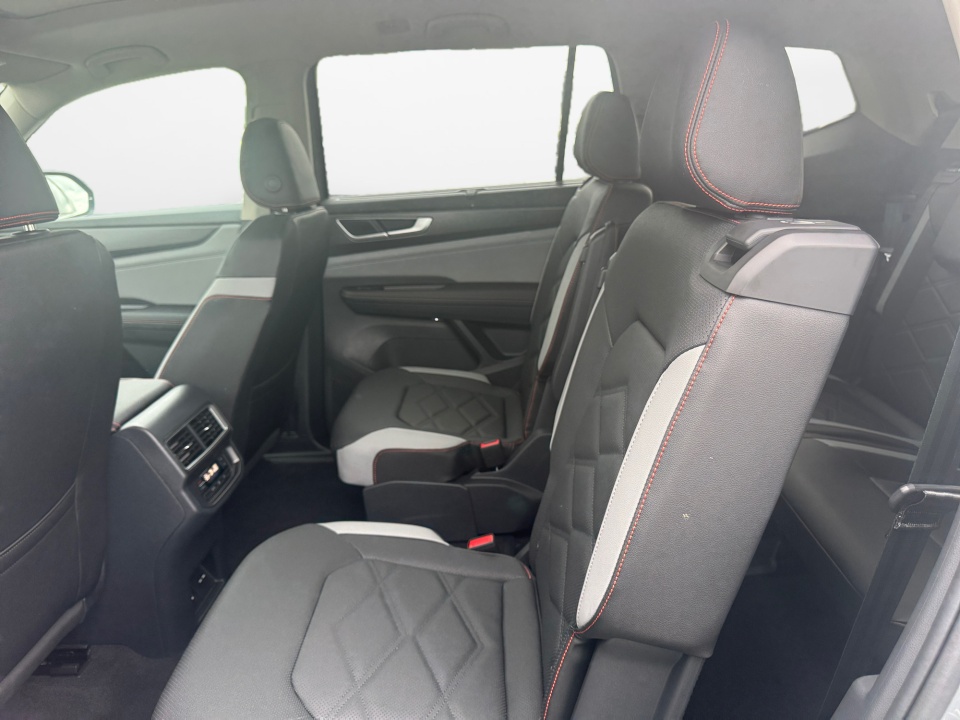 1V2CN2CAXTC575531 2026 Volkswagen Atlas Peak Edition