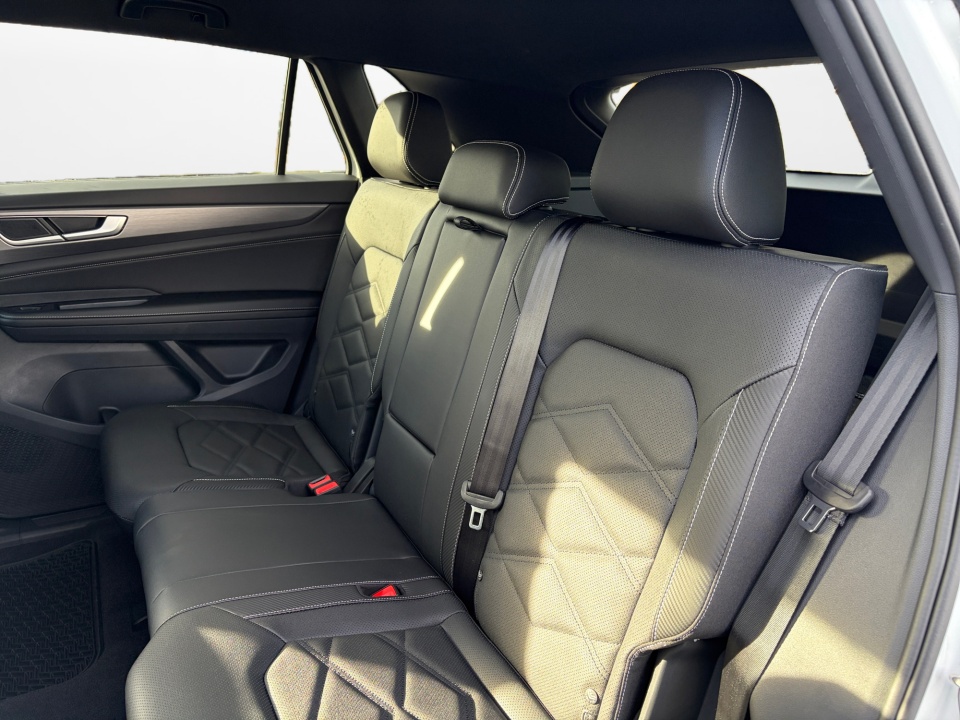 1V2DC2CA2TC206849 2026 Volkswagen Atlas Cross Sport SE