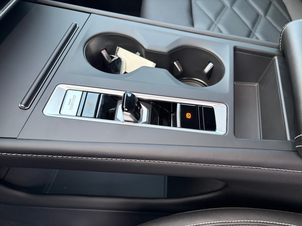 1V2DN2CA2TC541068 2026 Volkswagen Atlas SE