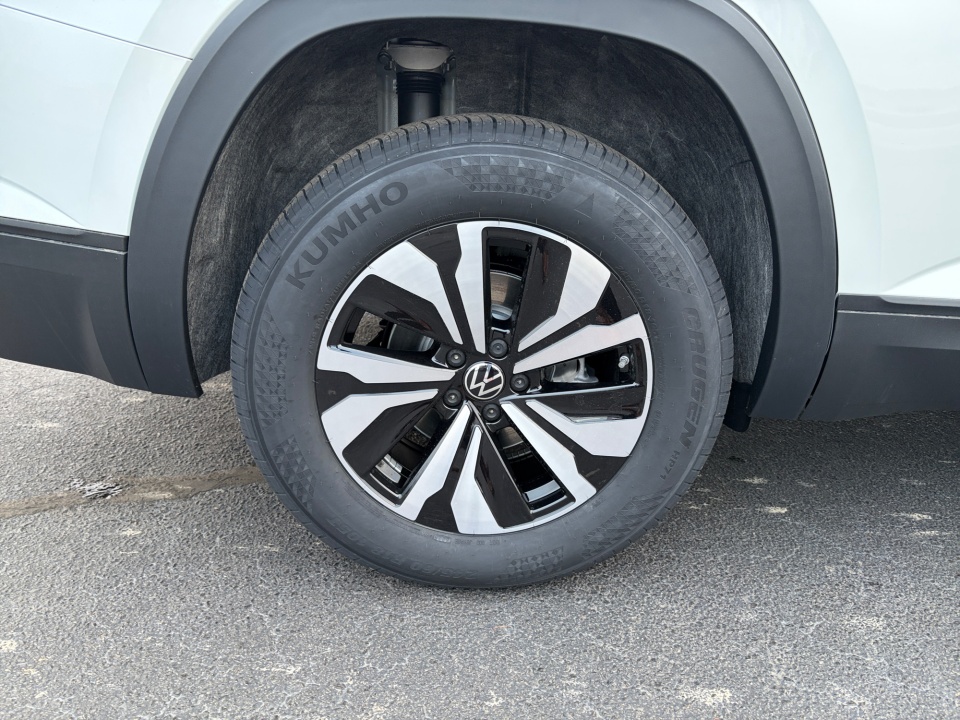 1V2DN2CA2TC541068 2026 Volkswagen Atlas SE