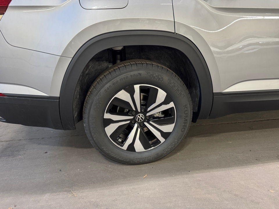 1V2DN2CA6TC527285 2026 Volkswagen Atlas SE