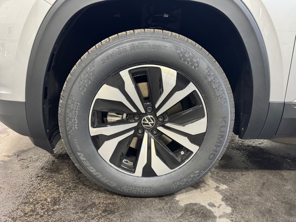 1V2DN2CA6TC527285 2026 Volkswagen Atlas SE