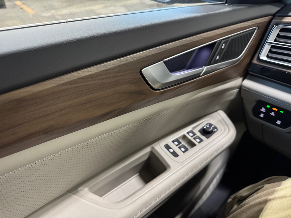 1V2DN2CA6TC527285 2026 Volkswagen Atlas SE