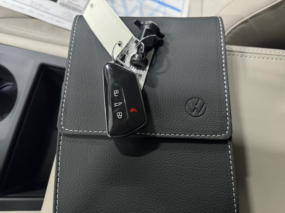 1V2DN2CA6TC527285 2026 Volkswagen Atlas SE