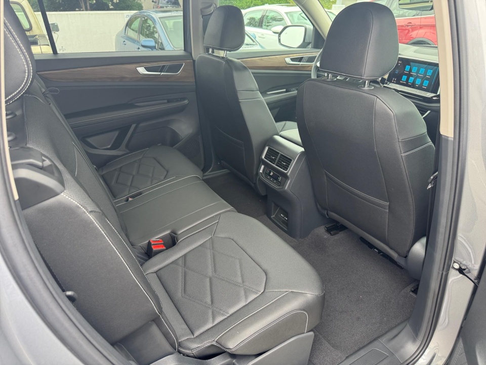 1V2DN2CA6TC578950 2026 Volkswagen Atlas 2.0T SE