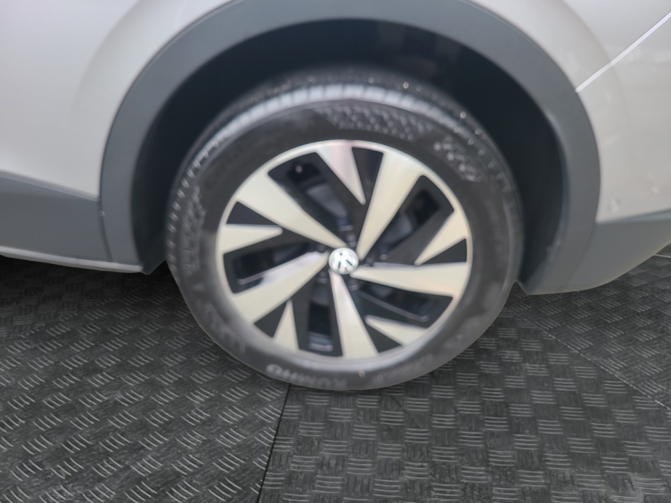 Used 2023 Volkswagen ID.4 SUV