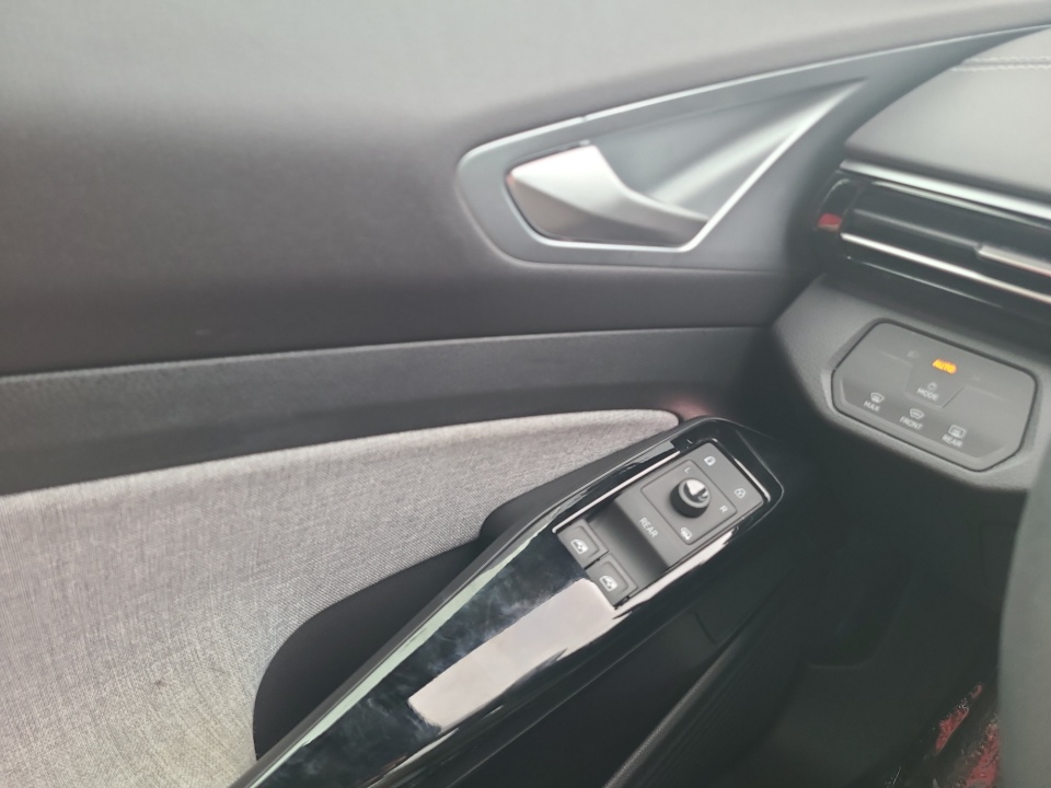 Used 2023 Volkswagen ID.4 SUV