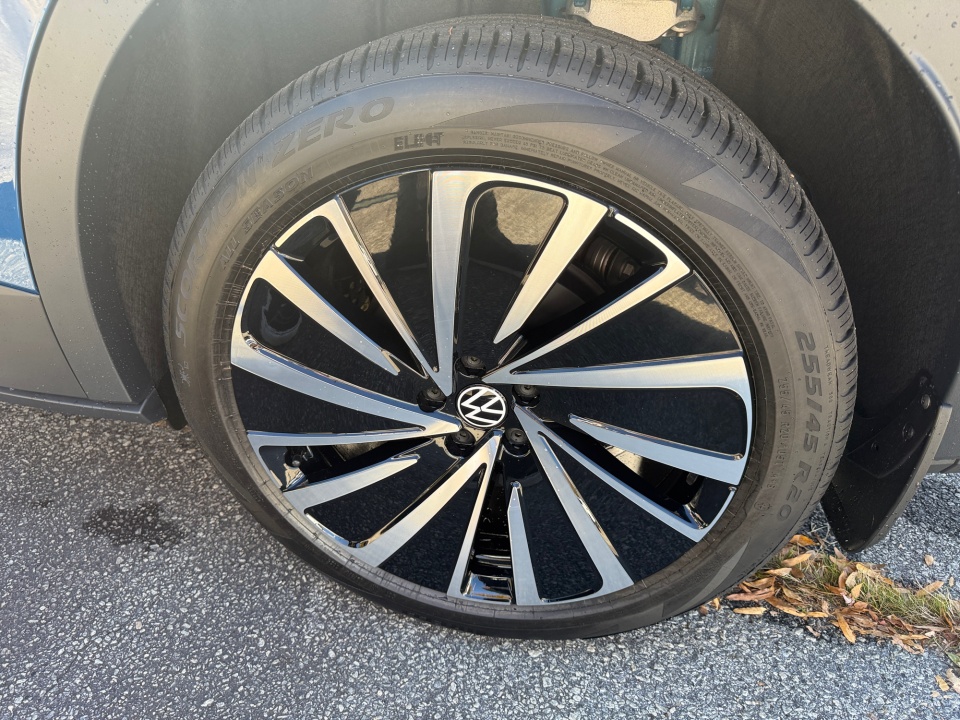 1V2DSPE87SC018191 2025 Volkswagen ID.4 AWD Pro