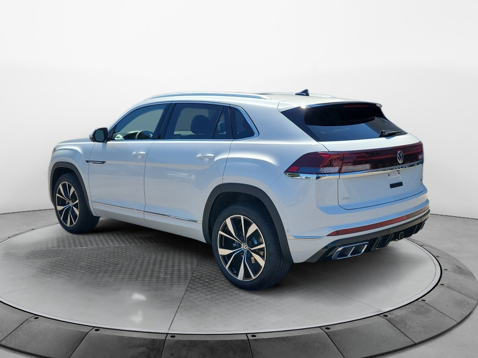 1V2FC2CA3TC243465 2026 Volkswagen Atlas Cross Sport 2.0T SEL Premium R-Line