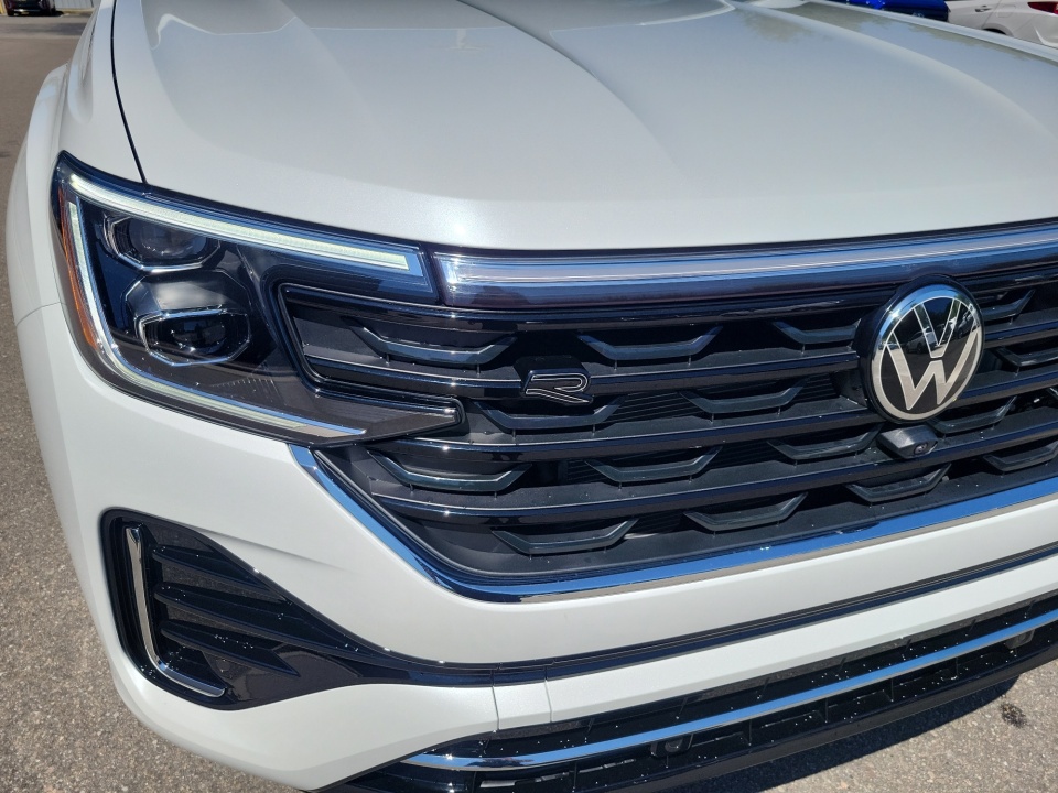 1V2FC2CA3TC243465 2026 Volkswagen Atlas Cross Sport 2.0T SEL Premium R-Line
