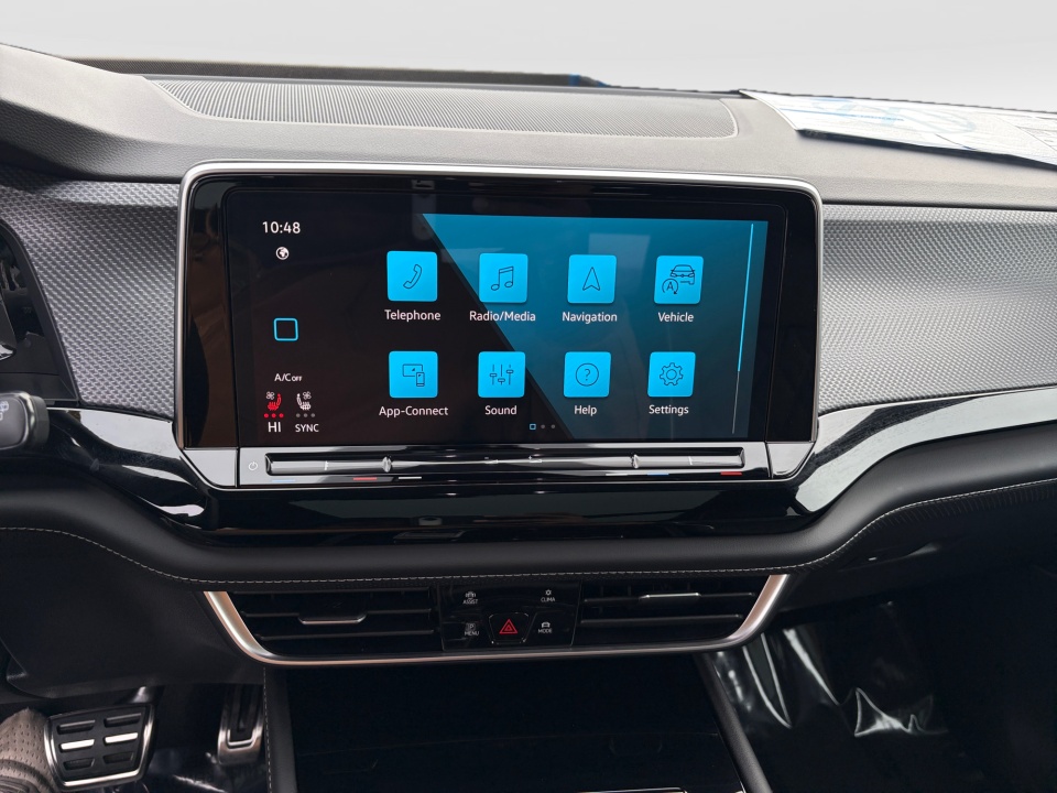 1V2FC2CA5TC215764 2026 Volkswagen Atlas Cross Sport SEL Premium R-Line