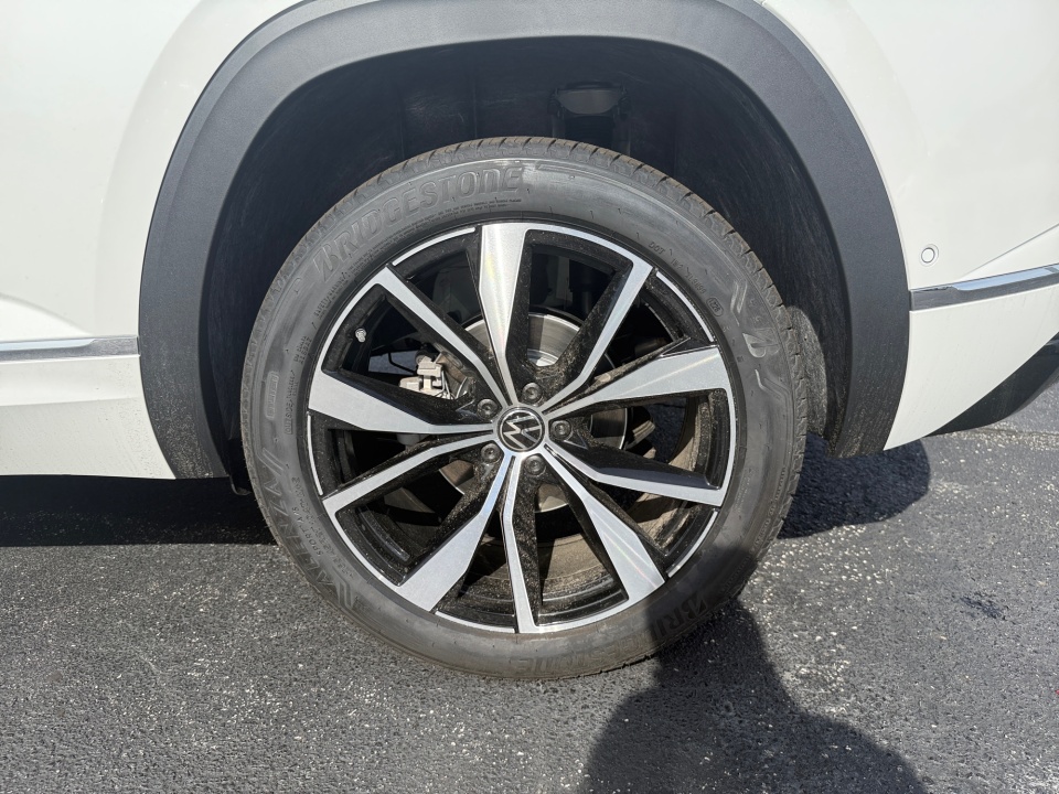 1V2FC2CA9TC232860 2026 Volkswagen Atlas Cross Sport 2.0T SEL Premium R-Line