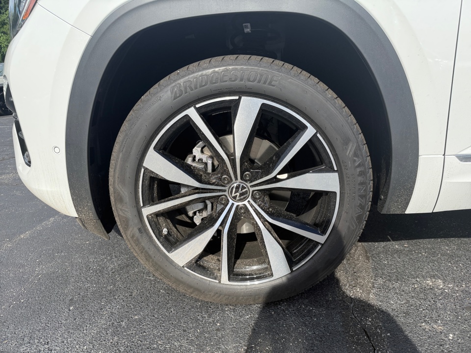 1V2FC2CA9TC232860 2026 Volkswagen Atlas Cross Sport 2.0T SEL Premium R-Line