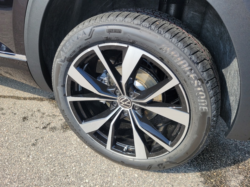 1V2FC2CA9TC241025 2026 Volkswagen Atlas Cross Sport 2.0T SEL Premium R-Line
