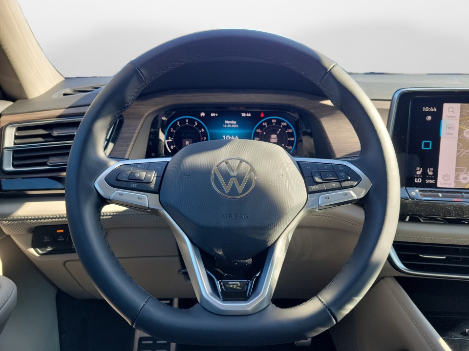 1V2FN2CA0TC533589 2026 Volkswagen Atlas SEL Premium R-Line