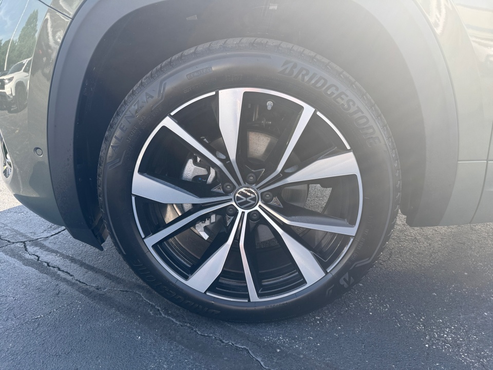 1V2FN2CA0TC576913 2026 Volkswagen Atlas SEL Premium R-Line