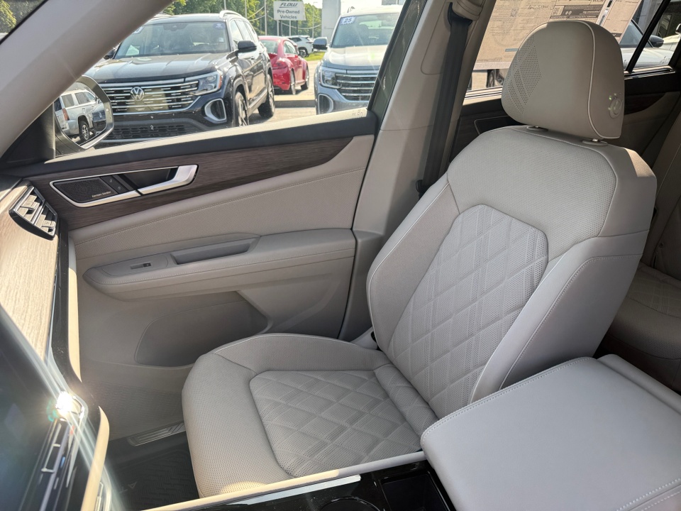 1V2FN2CA0TC576913 2026 Volkswagen Atlas SEL Premium R-Line