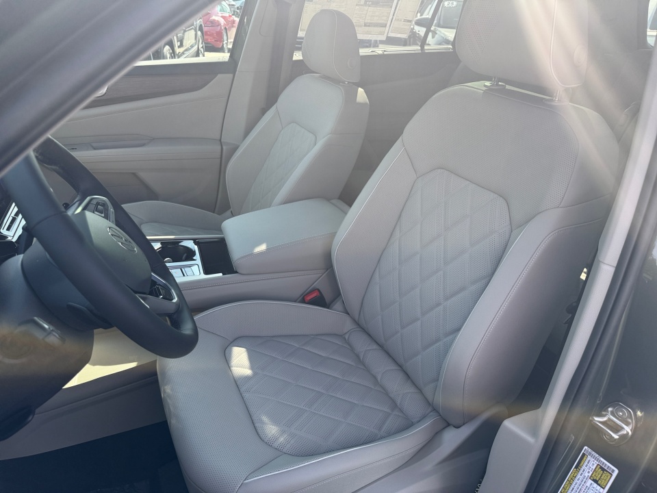 1V2FN2CA0TC576913 2026 Volkswagen Atlas SEL Premium R-Line
