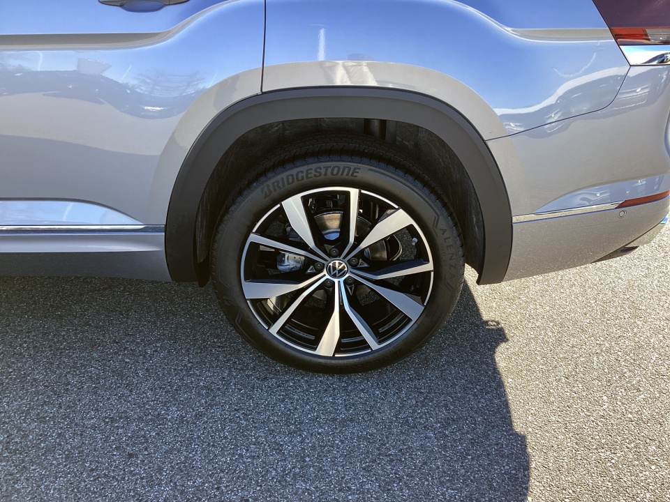 1V2FN2CA4TC527388 2026 Volkswagen Atlas SEL Premium R-Line