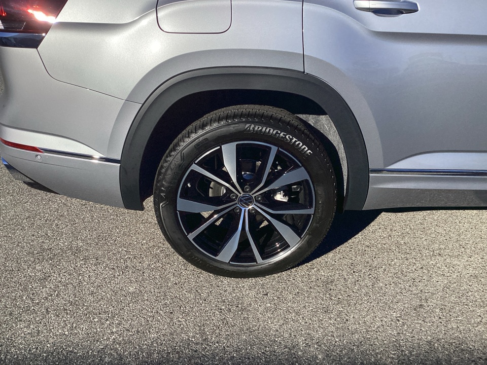 1V2FN2CA4TC527388 2026 Volkswagen Atlas SEL Premium R-Line