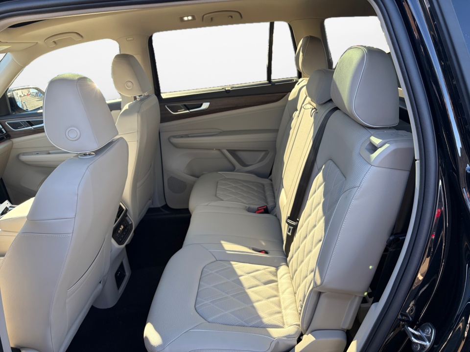 1V2FN2CA4TC527617 2026 Volkswagen Atlas 2.0T SEL Premium R-Line