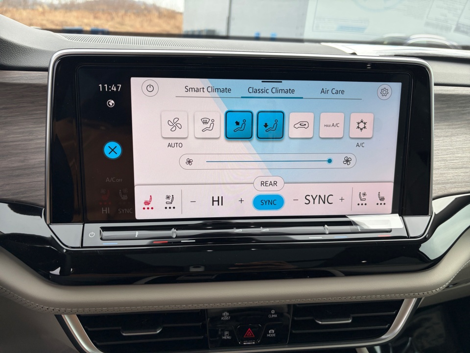 1V2FN2CA4TC533515 2026 Volkswagen Atlas SEL Premium R-Line