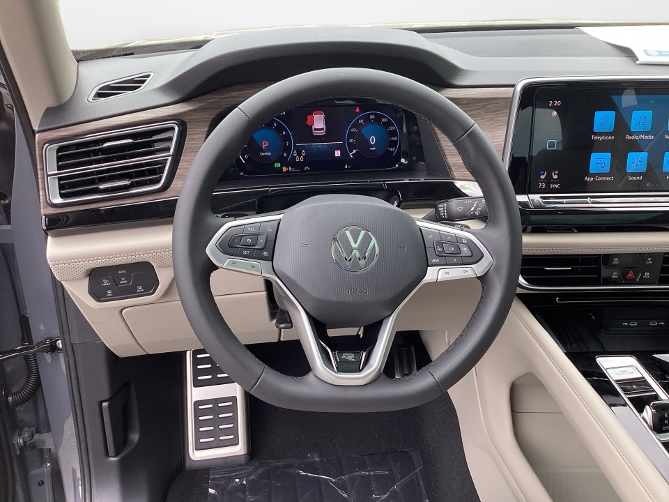 1V2FN2CA4TC574548 2026 Volkswagen Atlas SEL Premium R-Line